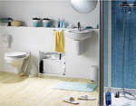 čerpadlo SANIPACK napojené na závěsné WC, umyvadlo a sprchovou kabinu